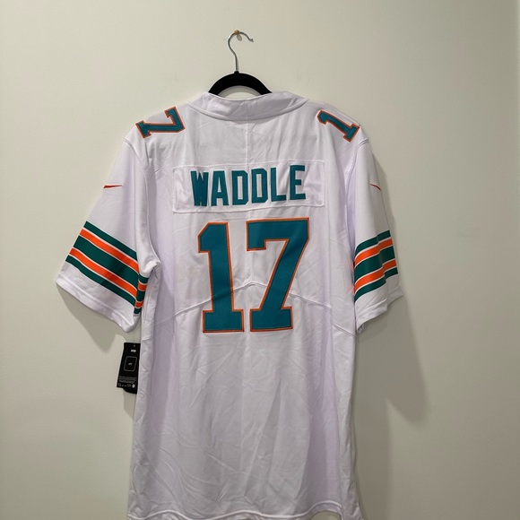 NWT Jaylen Waddle Miami Dolphins Jersey - Picture 5 of 6